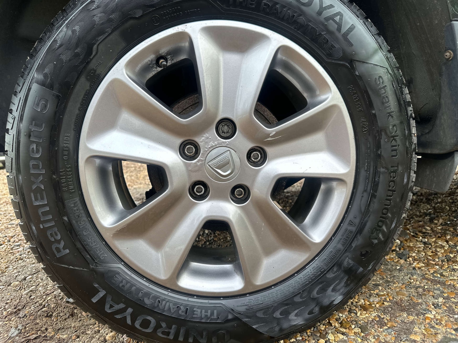 Used Dacia Duster 2015 for sale - 77022354: Photo 9