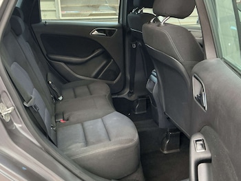 Used Mercedes-Benz B Class 2014 for sale - 79504423: Photo