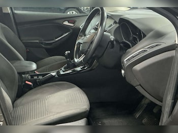 Used Ford Focus 2016 for sale - 75203176: Photo