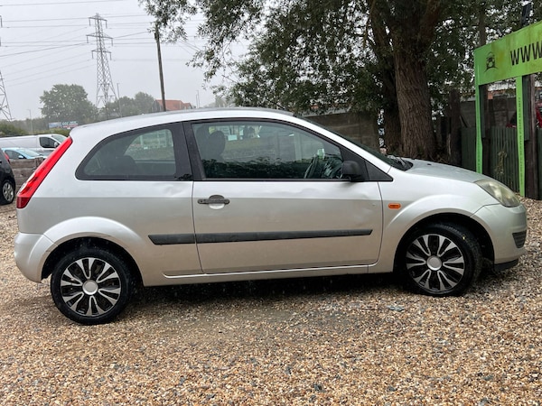 Used Ford Fiesta 2007 for sale - 76266380: Photo 9