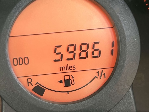 Used Peugeot 108 2015 for sale - 76287416: Photo 26