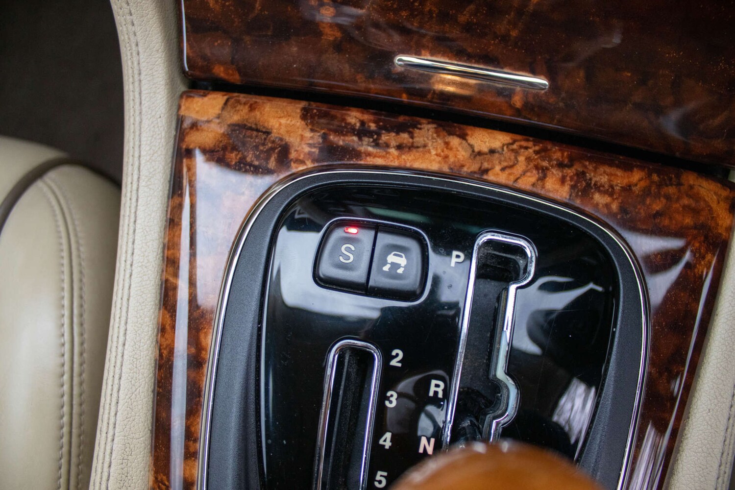 Used Jaguar XJ 2006 for sale - 78111308: Photo 33