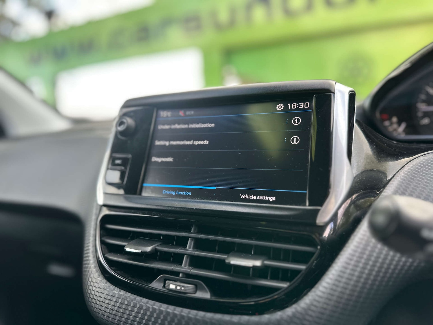 Used Peugeot 2008 2017 for sale - 76444549: Photo 22