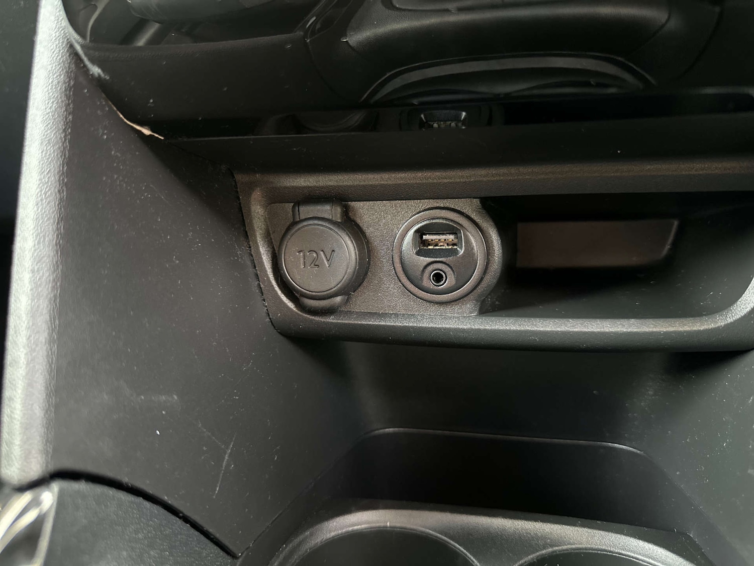 Used Peugeot 2008 2017 for sale - 76444549: Photo 26