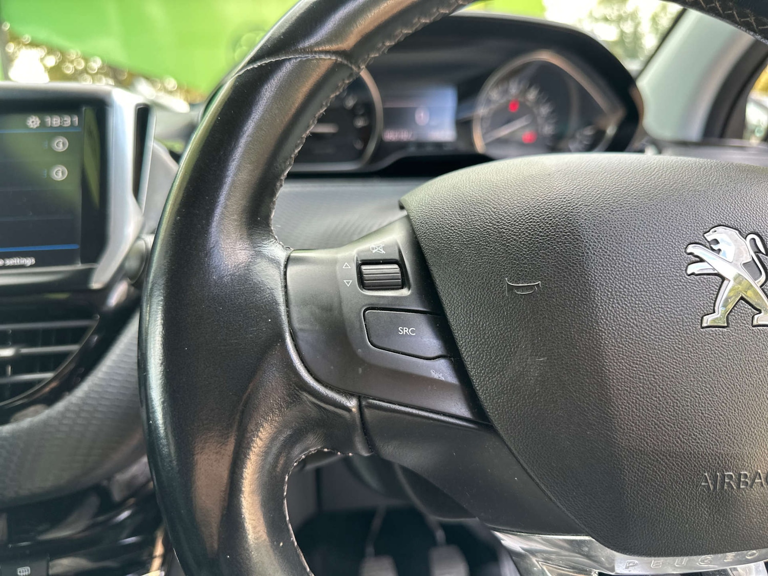 Used Peugeot 2008 2017 for sale - 76444549: Photo 29