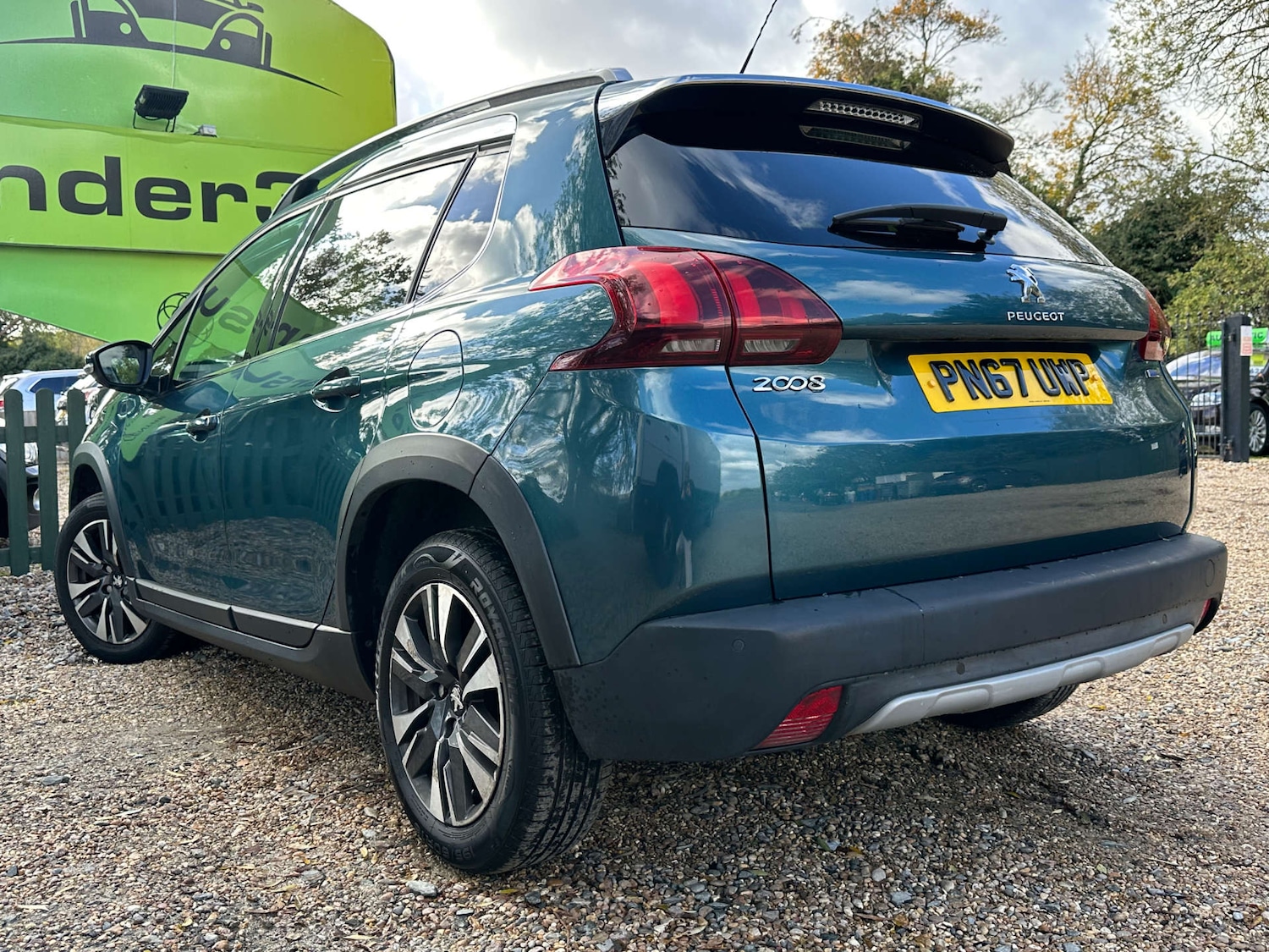 Used Peugeot 2008 2017 for sale - 76444549: Photo 8