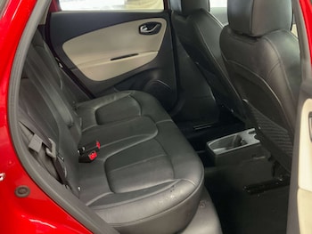 Used Renault Captur 2019 for sale - 77681277: Photo