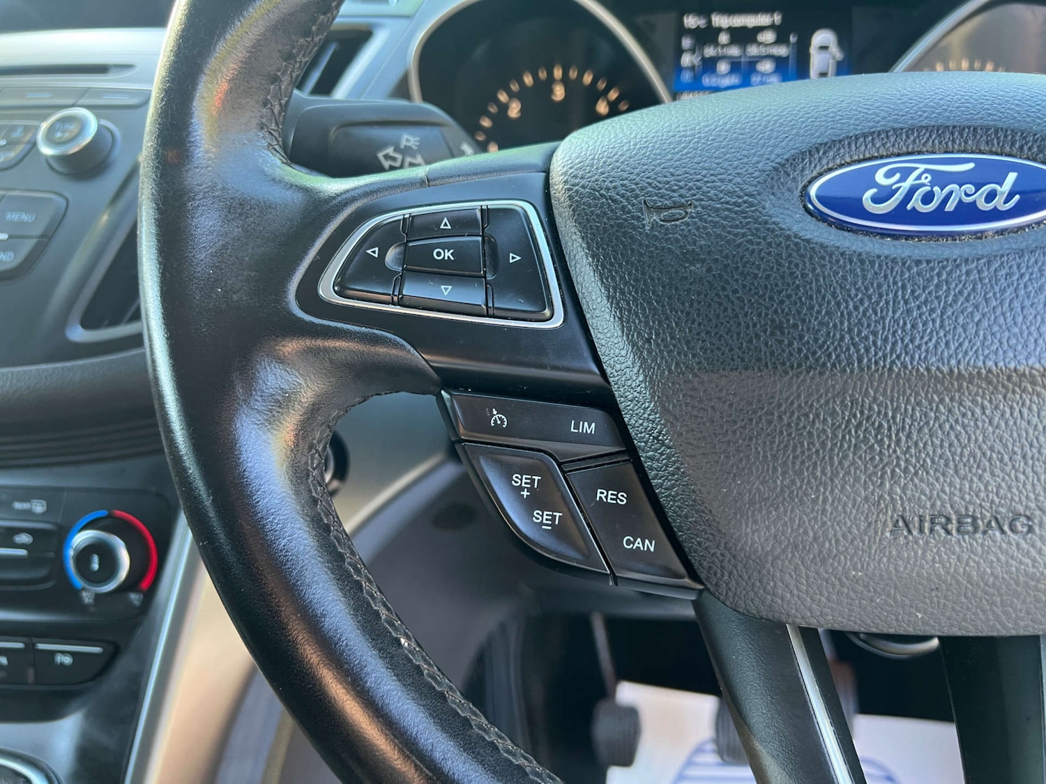 Used Ford Kuga 2017 for sale - 77093741: Photo 24