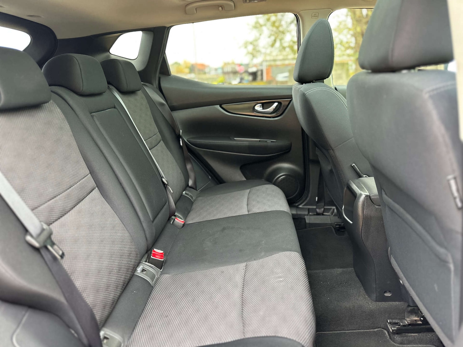 Used Nissan Qashqai 2015 for sale - 76598443: Photo 13