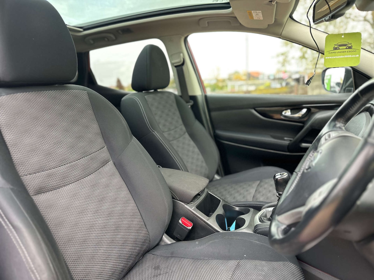 Used Nissan Qashqai 2015 for sale - 76598443: Photo 14