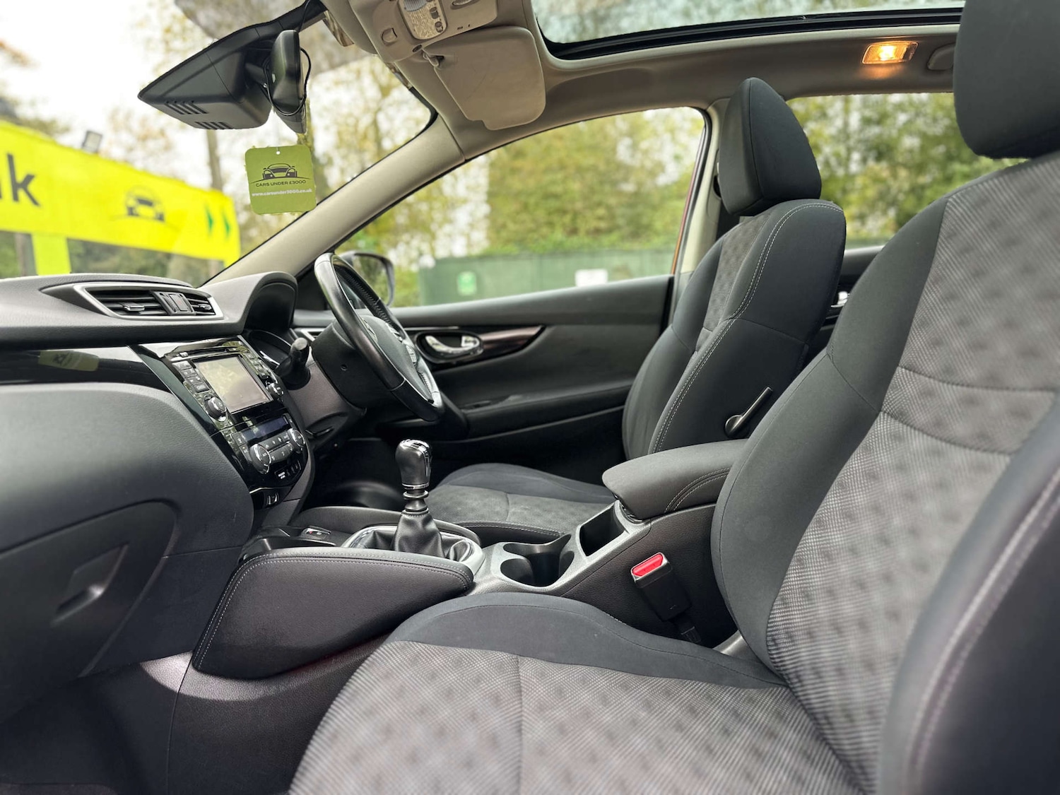 Used Nissan Qashqai 2015 for sale - 76598443: Photo 15