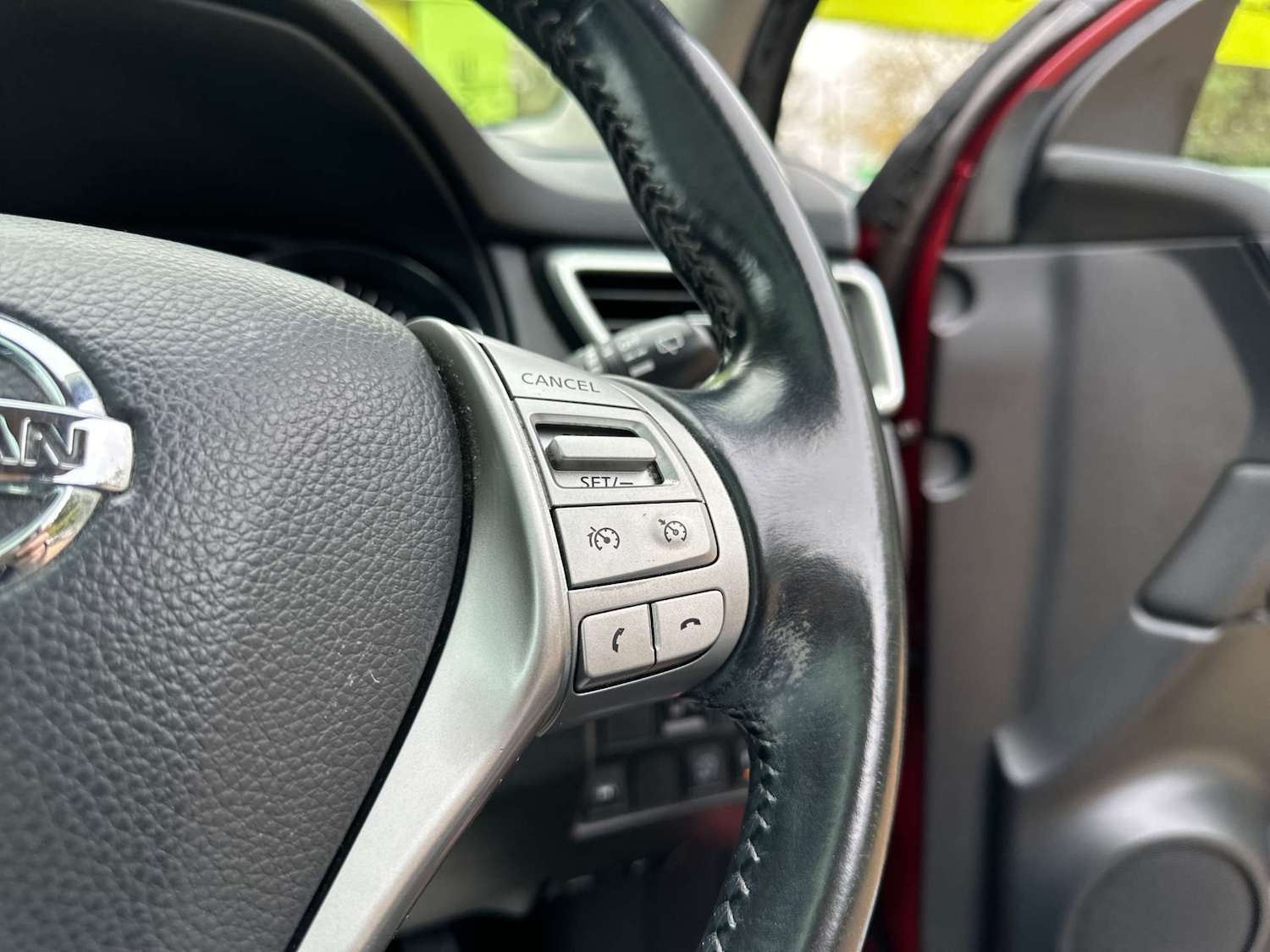 Used Nissan Qashqai 2015 for sale - 76598443: Photo 30