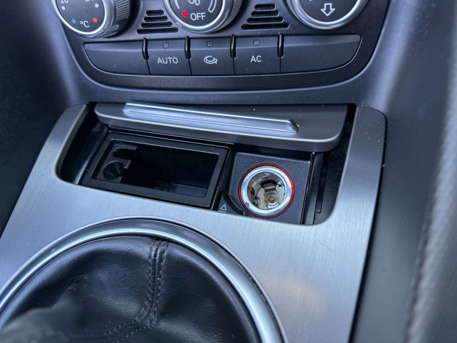 Used Audi TT 2011 for sale - 77745552: Photo 17