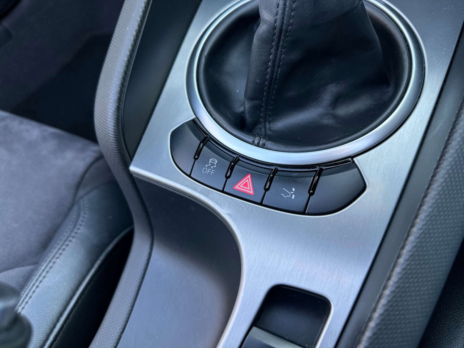 Used Audi TT 2011 for sale - 77745552: Photo 21