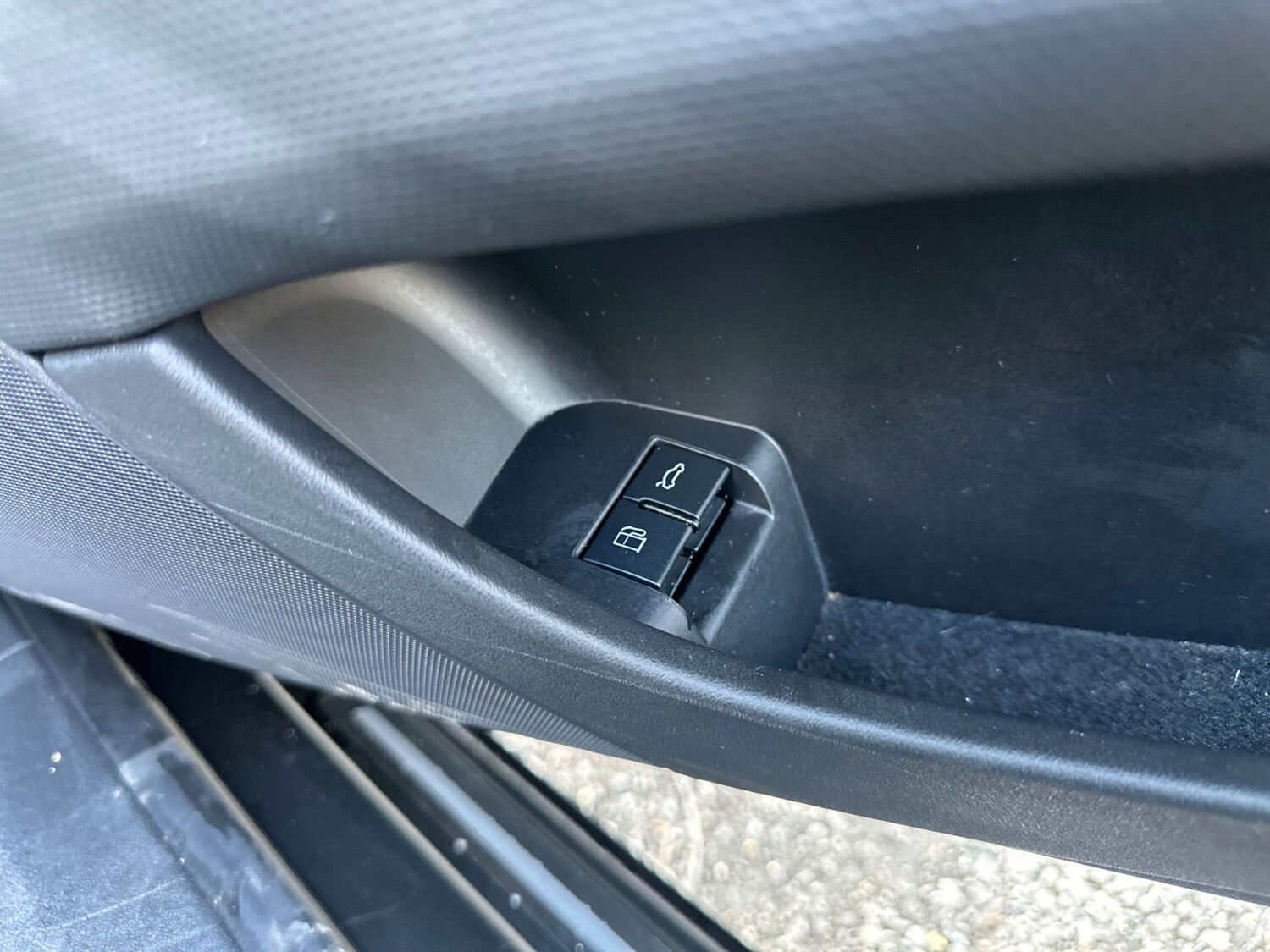 Used Audi TT 2011 for sale - 77745552: Photo 27