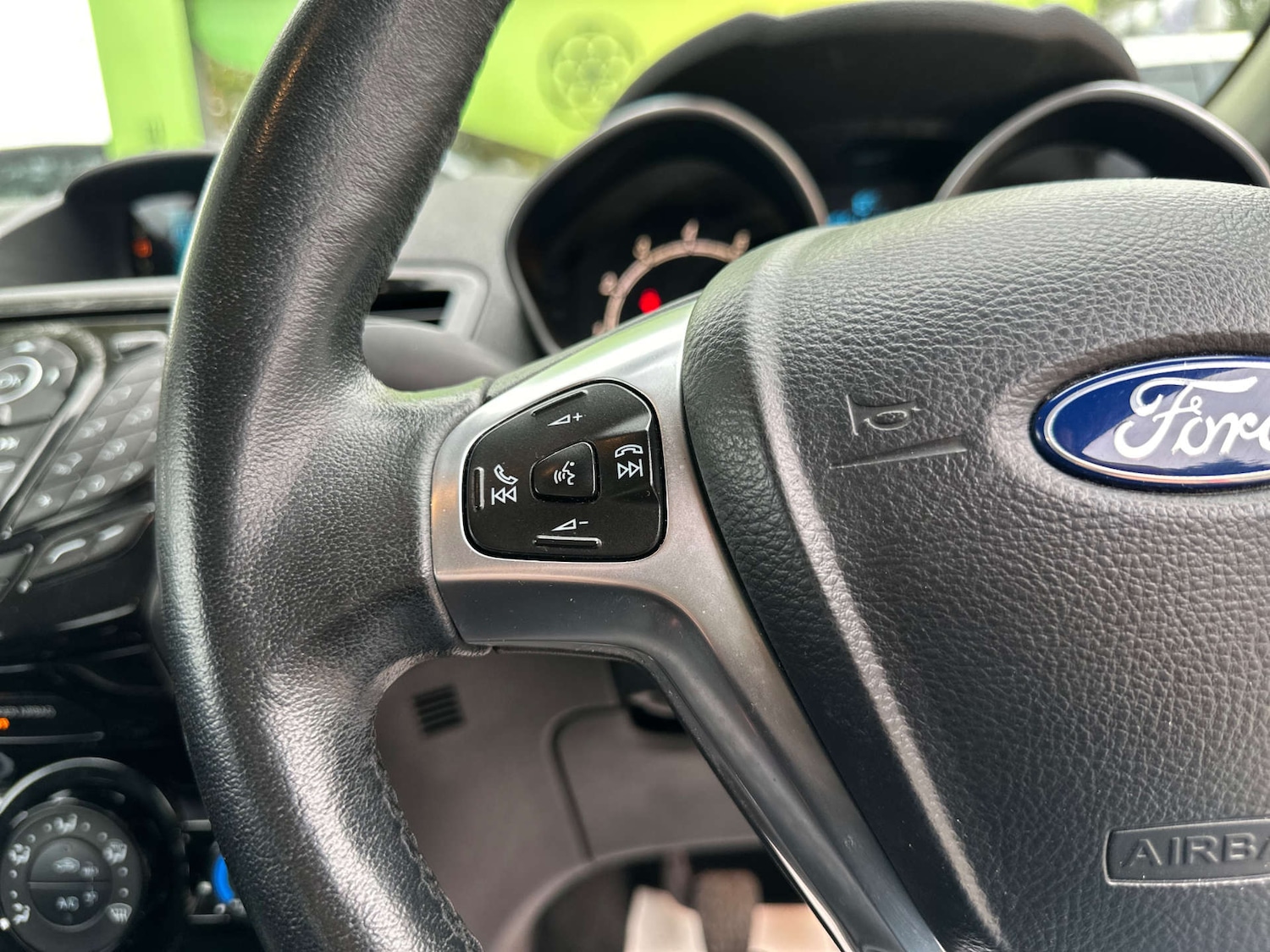 Used Ford Fiesta 2015 for sale - 77621923: Photo 23