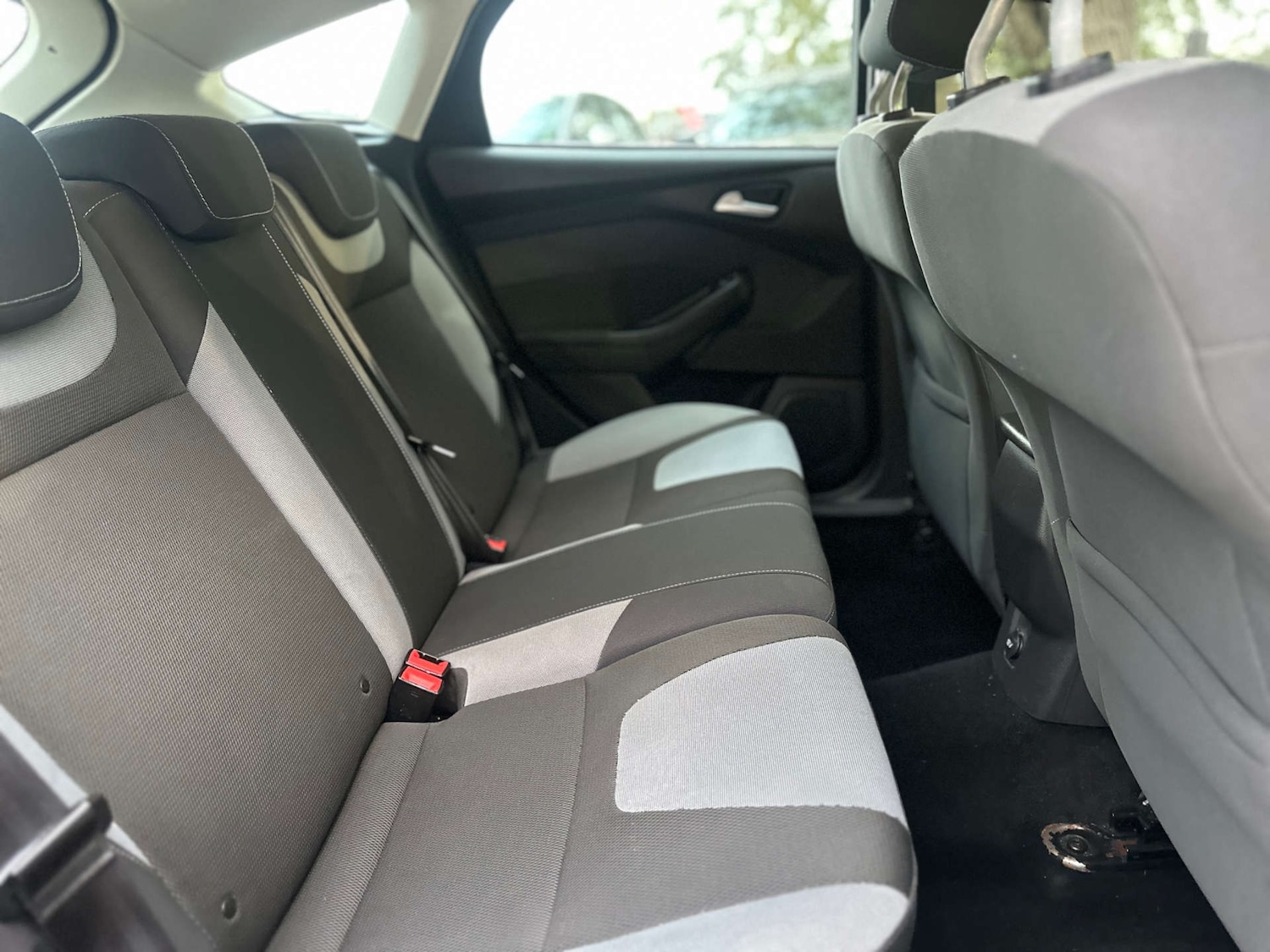 Used Ford Focus 2011 for sale - 76735798: Photo 14