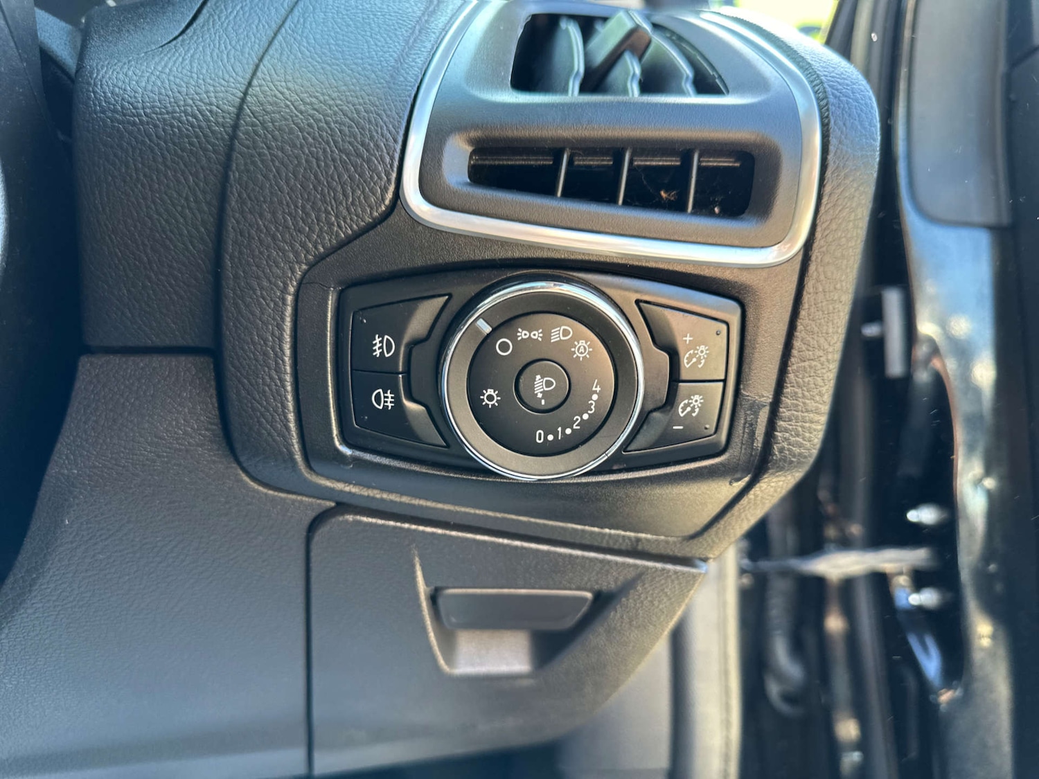 Used Ford Focus 2014 for sale - 77975383: Photo 27