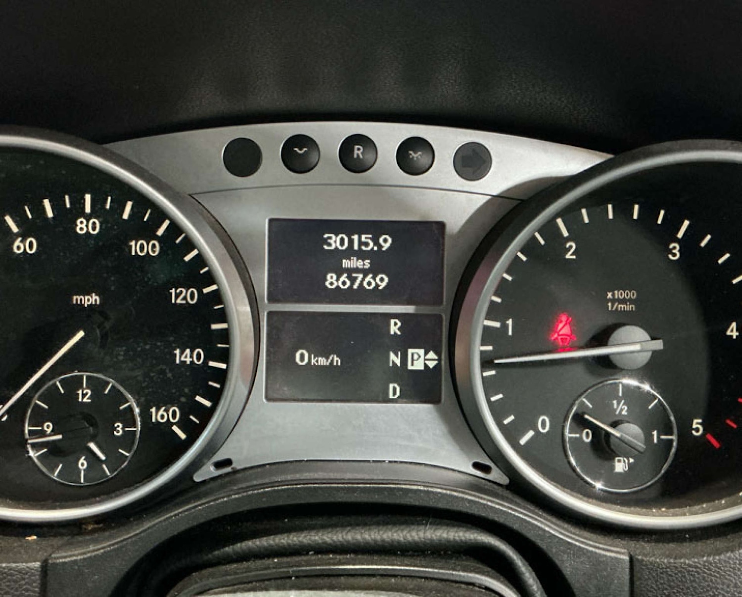 Used Mercedes-Benz M Class 2010 for sale - 76495825: Photo 6