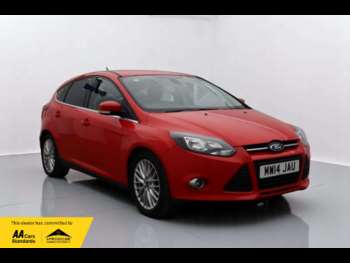 2014 - 1.0 Focus Zetec Navigator T 5dr