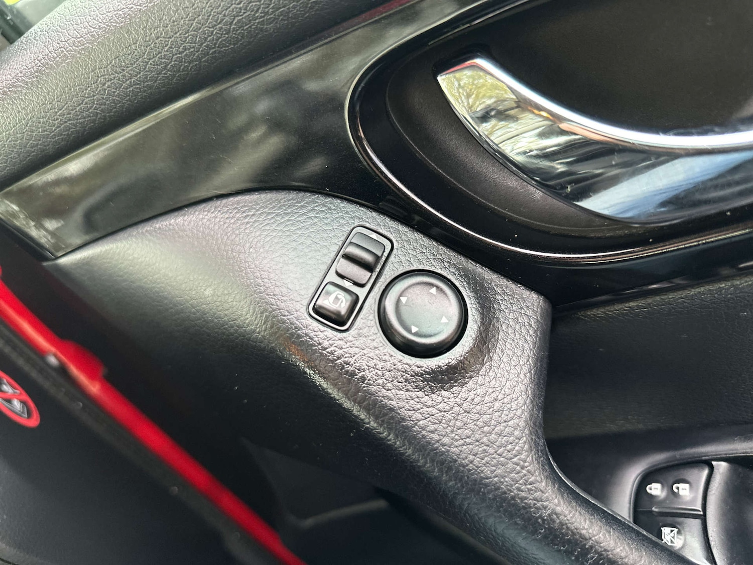 Used Nissan Qashqai 2014 for sale - 76640014: Photo 34