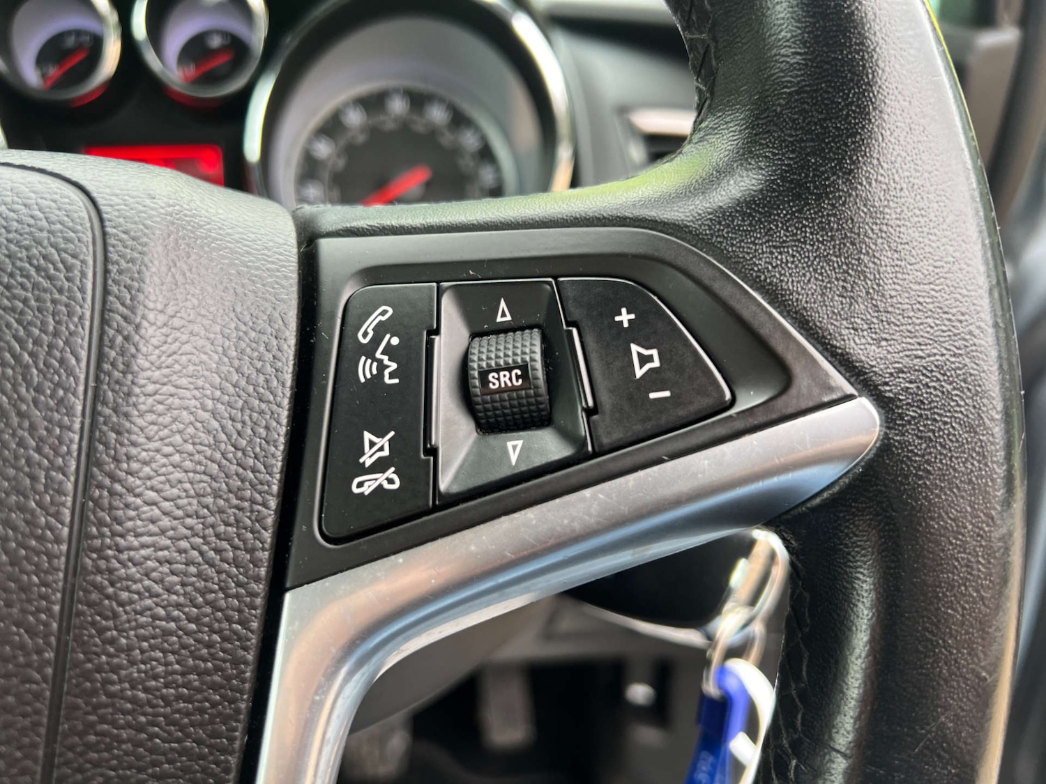 Used Vauxhall Astra 2011 for sale - 77195889: Photo 26