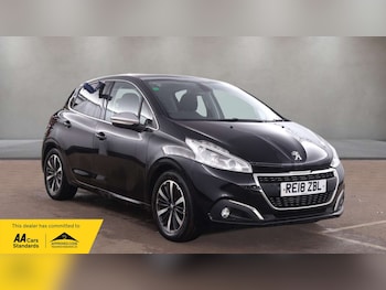Used Peugeot 208 2018 for sale - 77822581: Photo