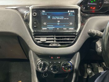 Used Peugeot 208 2018 for sale - 77822581: Photo