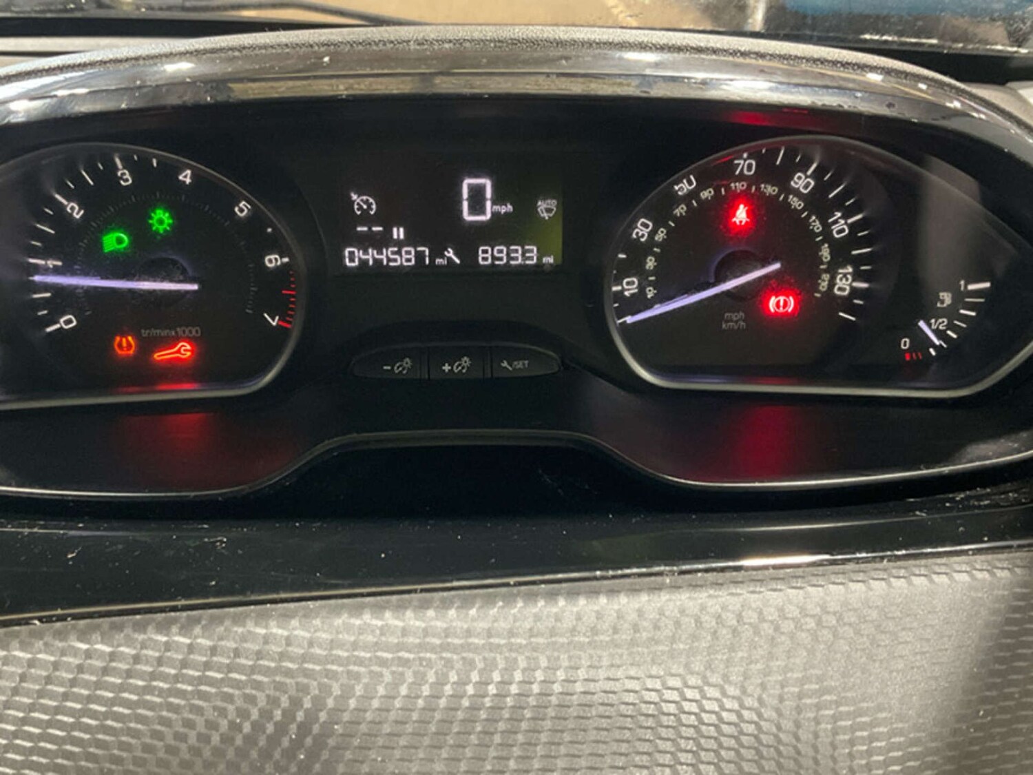 Used Peugeot 208 2018 for sale - 77822581: Photo 8