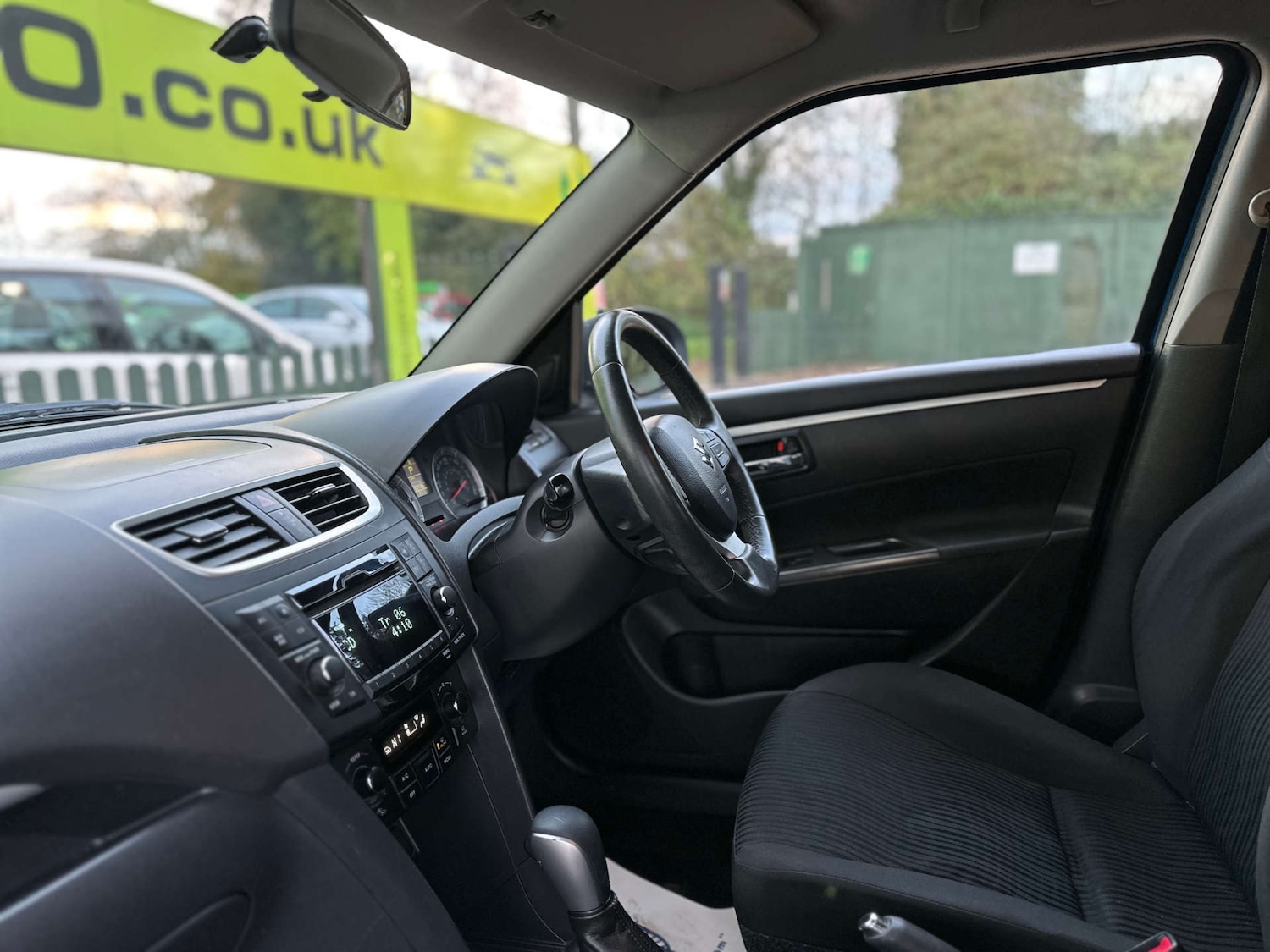 Used Suzuki Swift 2011 for sale - 76711680: Photo 13