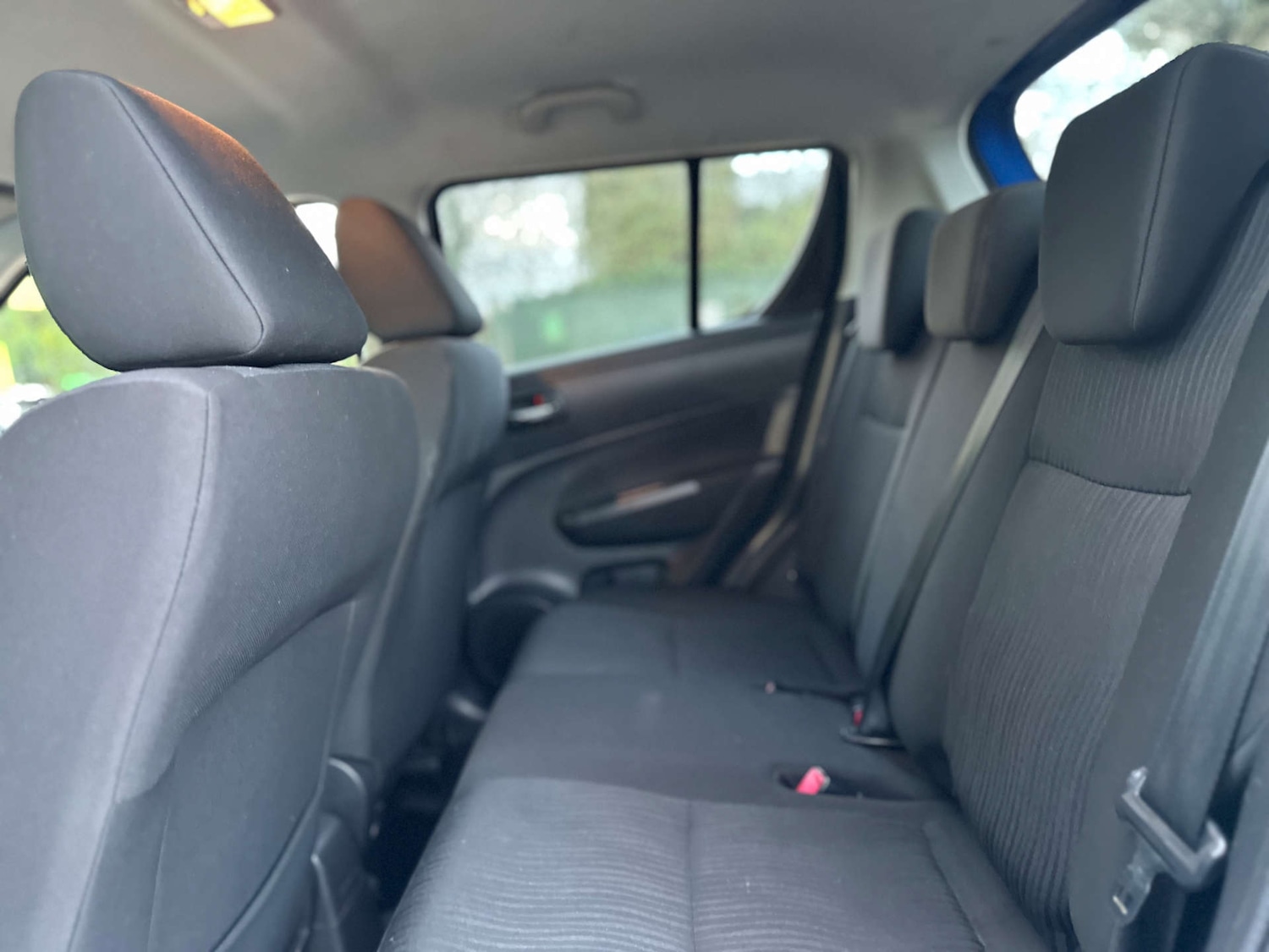 Used Suzuki Swift 2011 for sale - 76711680: Photo 14