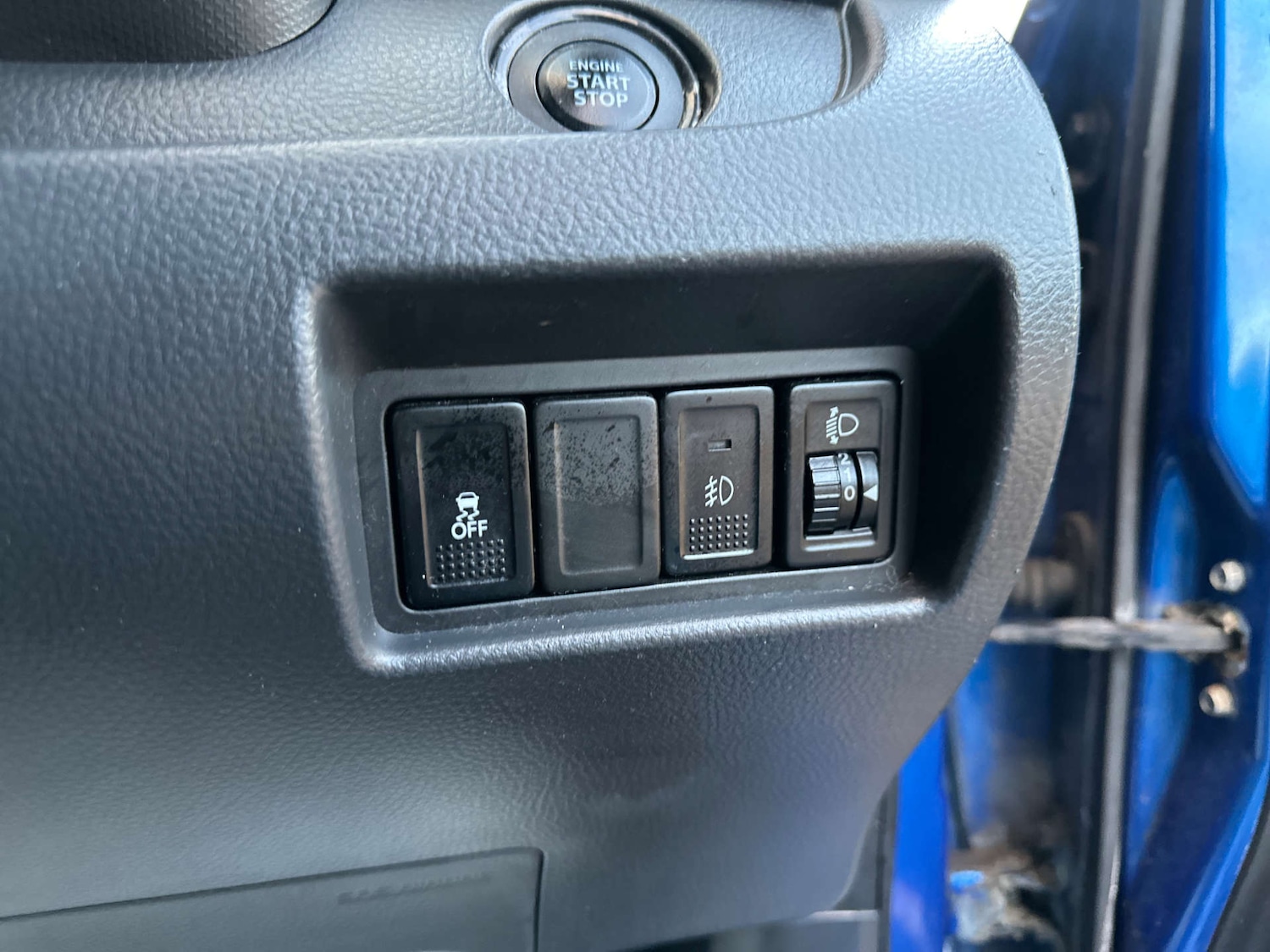 Used Suzuki Swift 2011 for sale - 76711680: Photo 24