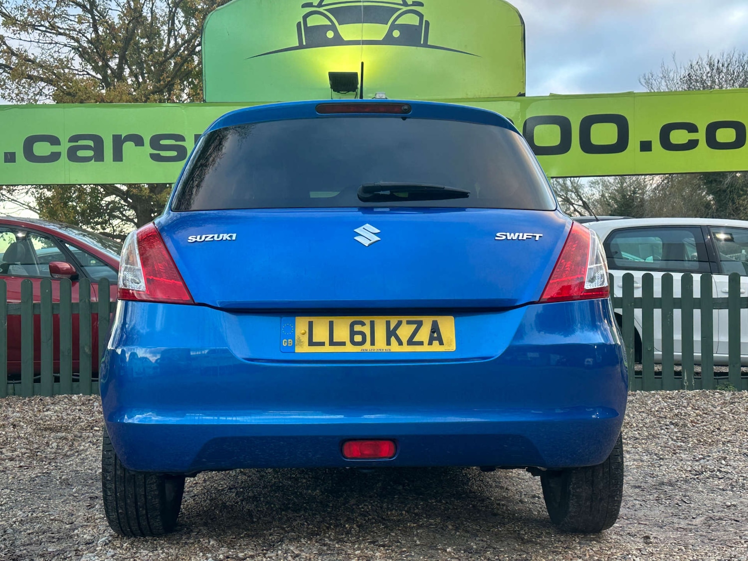 Used Suzuki Swift 2011 for sale - 76711680: Photo 9