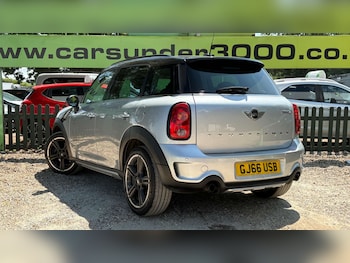 Used MINI Countryman 2016 for sale - 79437399: Photo