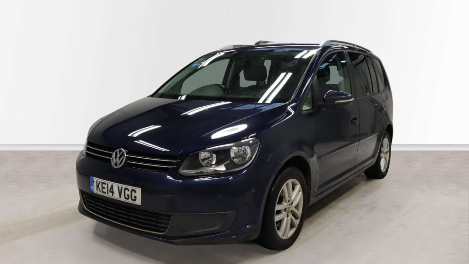 Used Volkswagen Touran 2014 for sale - 77422808: Photo 5