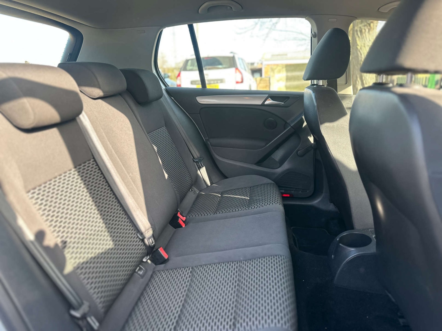 Used Volkswagen Golf 2011 for sale - 77771458: Photo 10