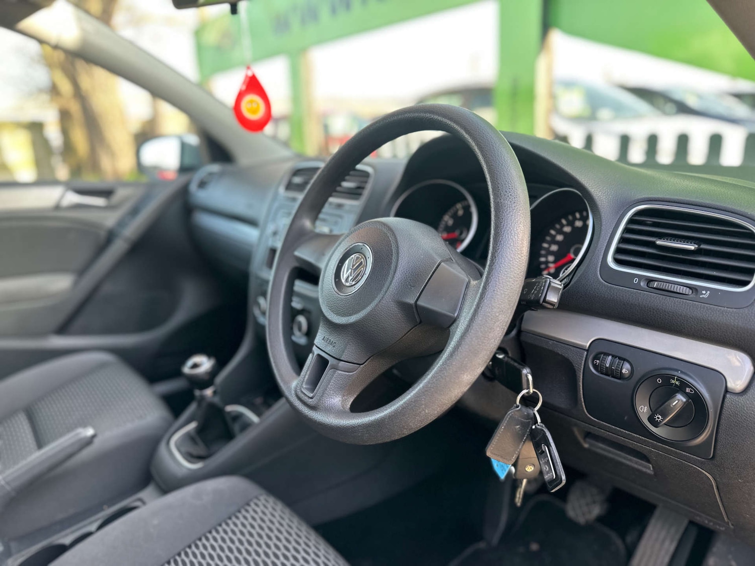 Used Volkswagen Golf 2011 for sale - 77771458: Photo 12