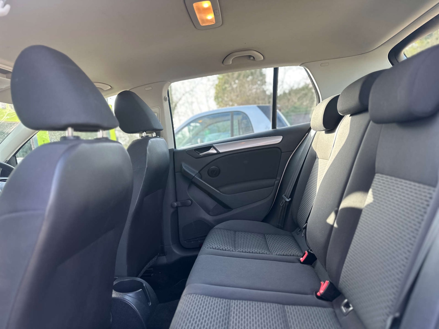 Used Volkswagen Golf 2011 for sale - 77771458: Photo 14