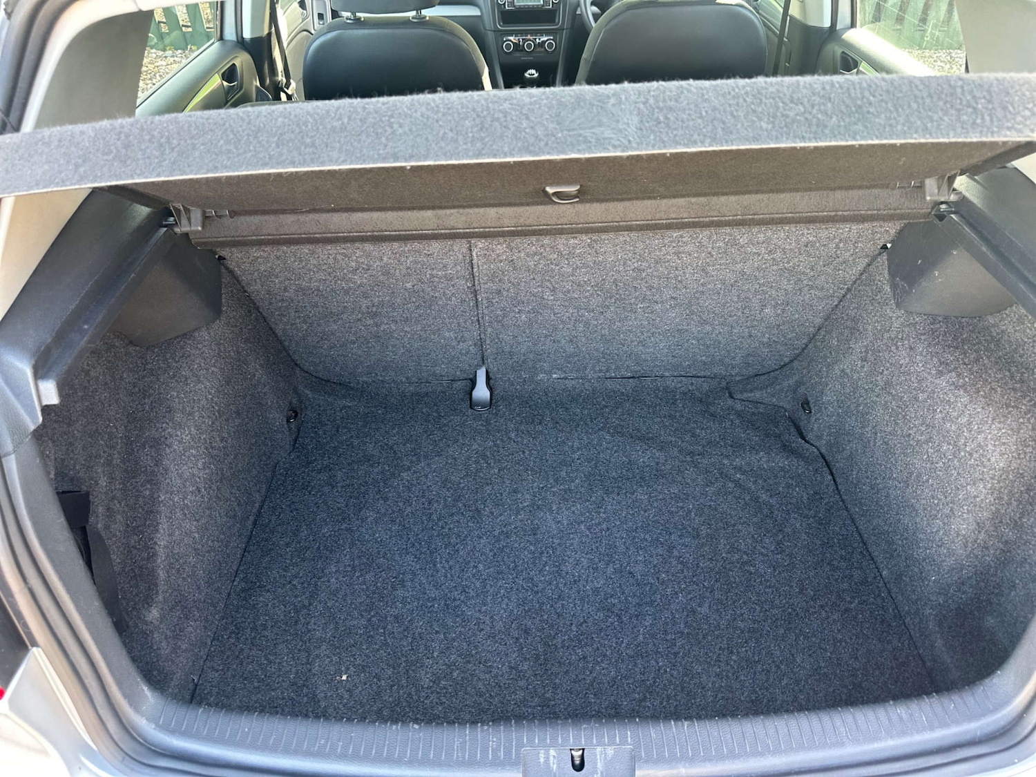 Used Volkswagen Golf 2011 for sale - 77771458: Photo 15