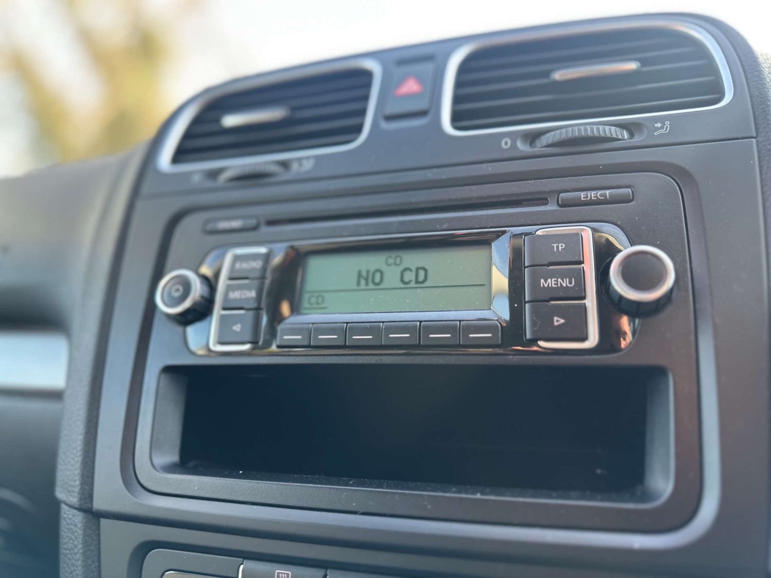 Used Volkswagen Golf 2011 for sale - 77771458: Photo 16