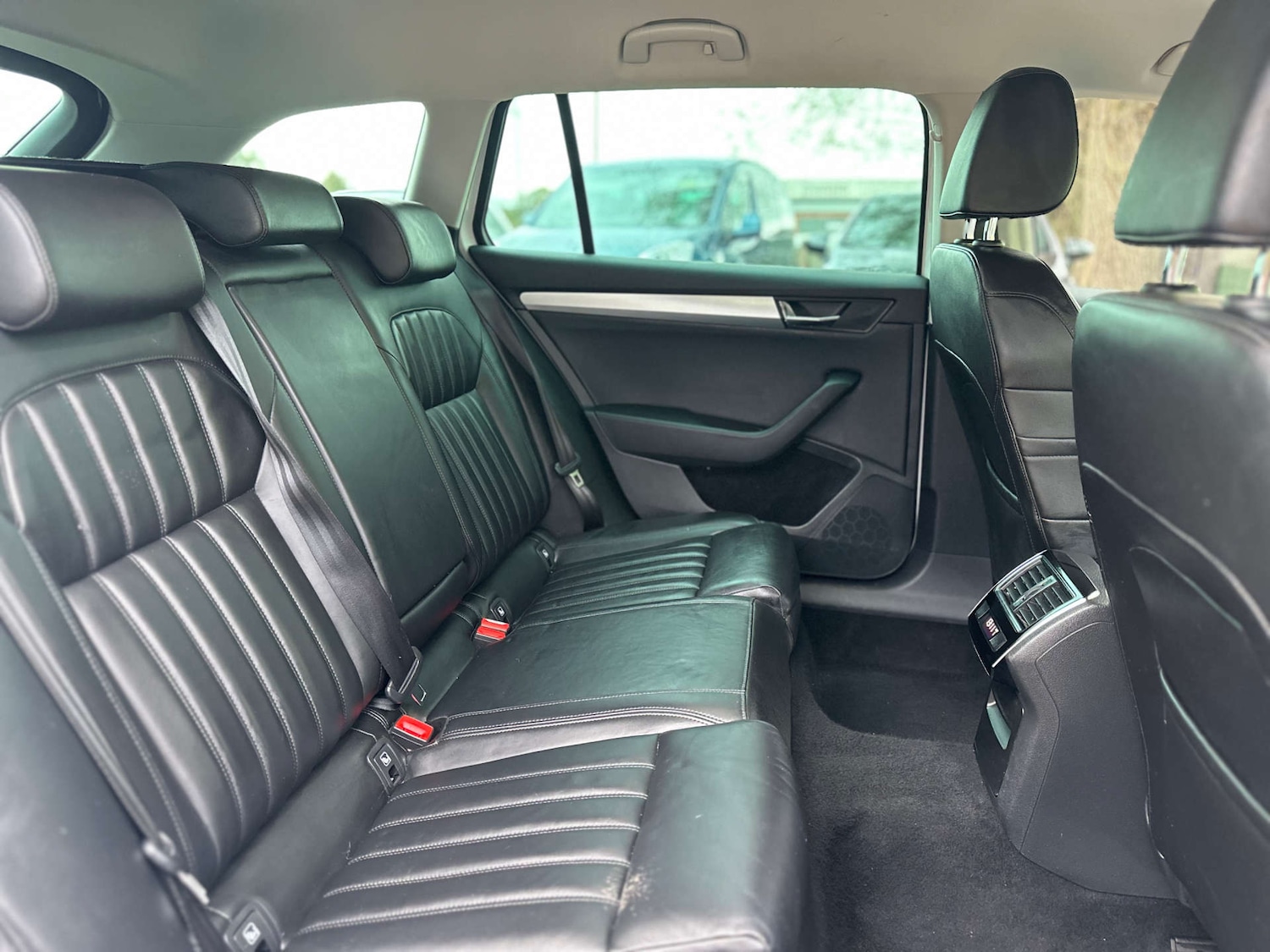 Used Skoda Superb 2016 for sale - 76940193: Photo 10