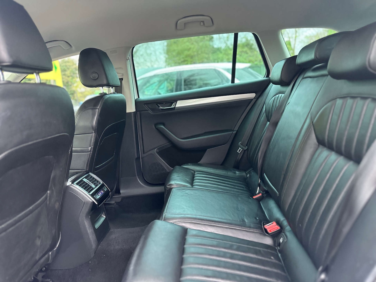 Used Skoda Superb 2016 for sale - 76940193: Photo 13