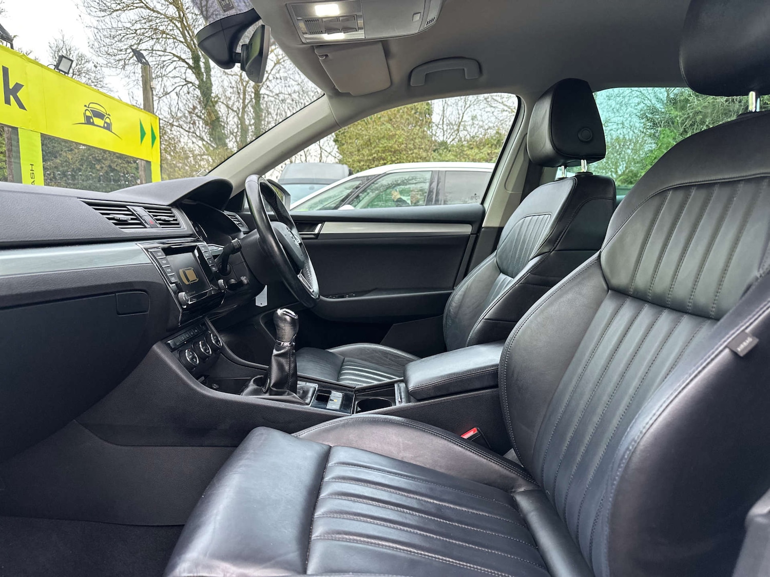 Used Skoda Superb 2016 for sale - 76940193: Photo 17