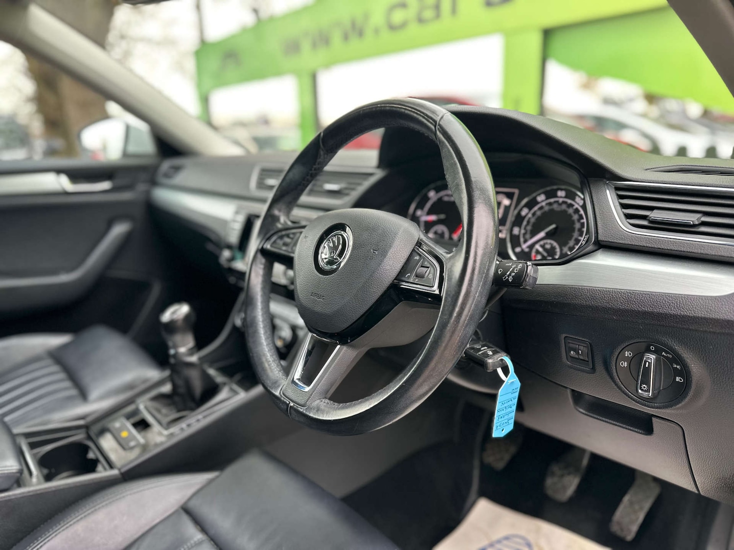 Used Skoda Superb 2016 for sale - 76940193: Photo 2