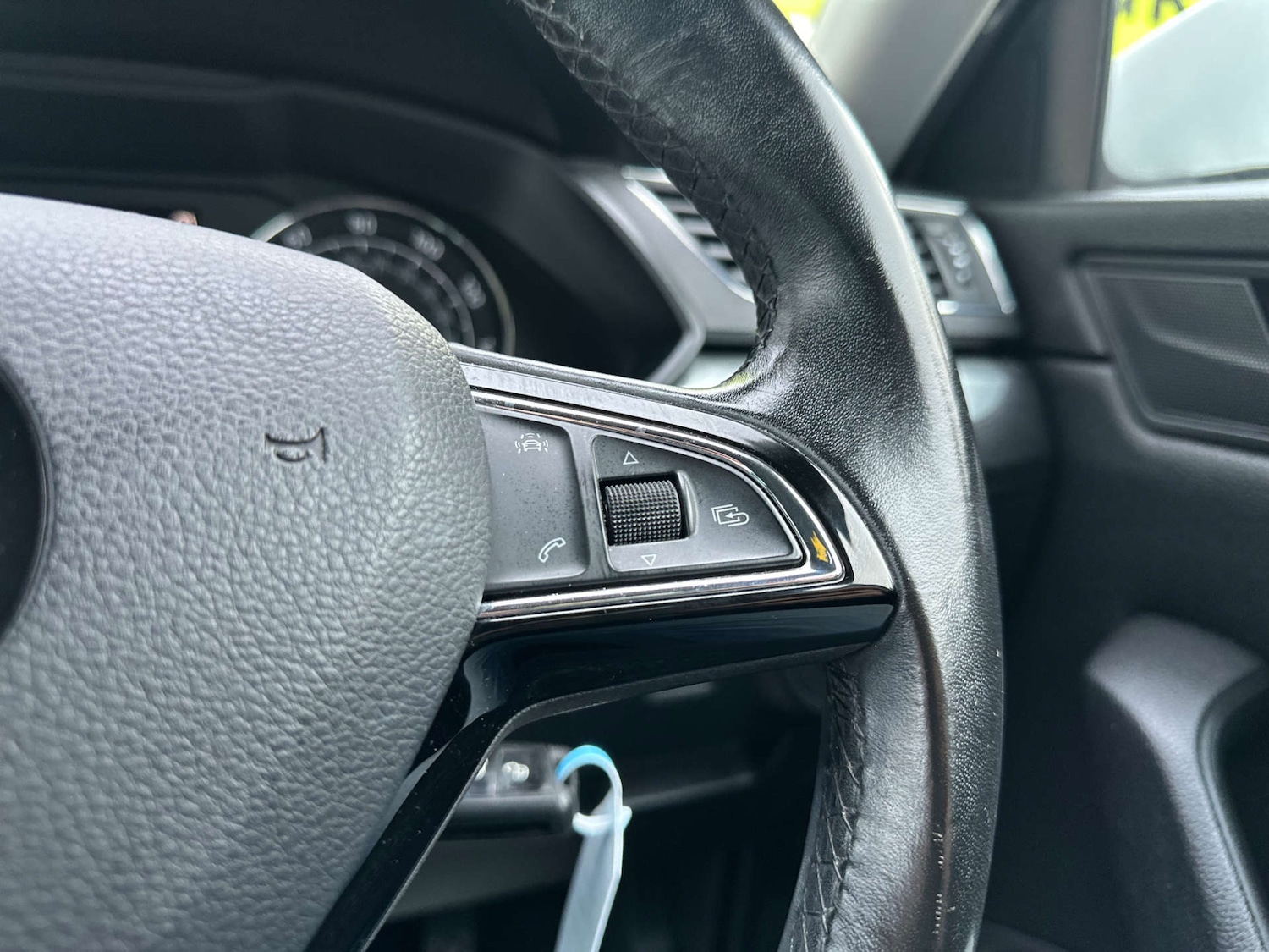 Used Skoda Superb 2016 for sale - 76940193: Photo 34