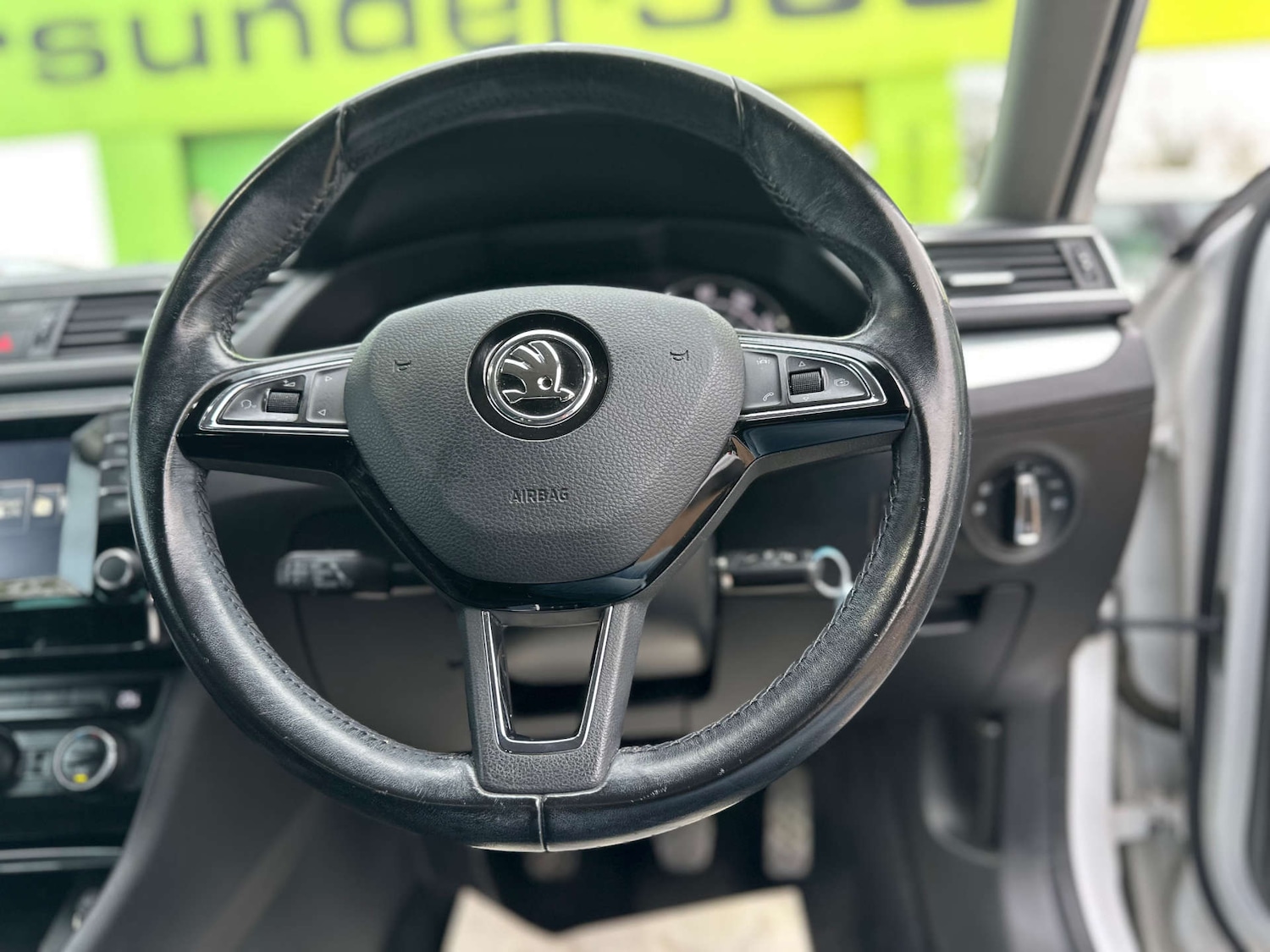 Used Skoda Superb 2016 for sale - 76940193: Photo 38