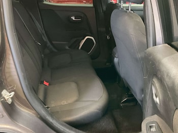 Used Jeep Renegade 2016 for sale - 79504422: Photo