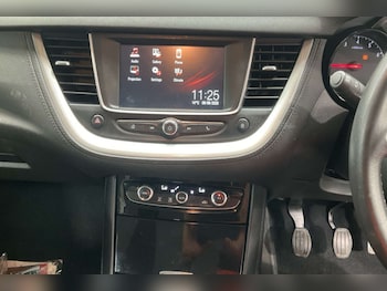 Used Vauxhall Grandland X 2018 for sale - 75701486: Photo