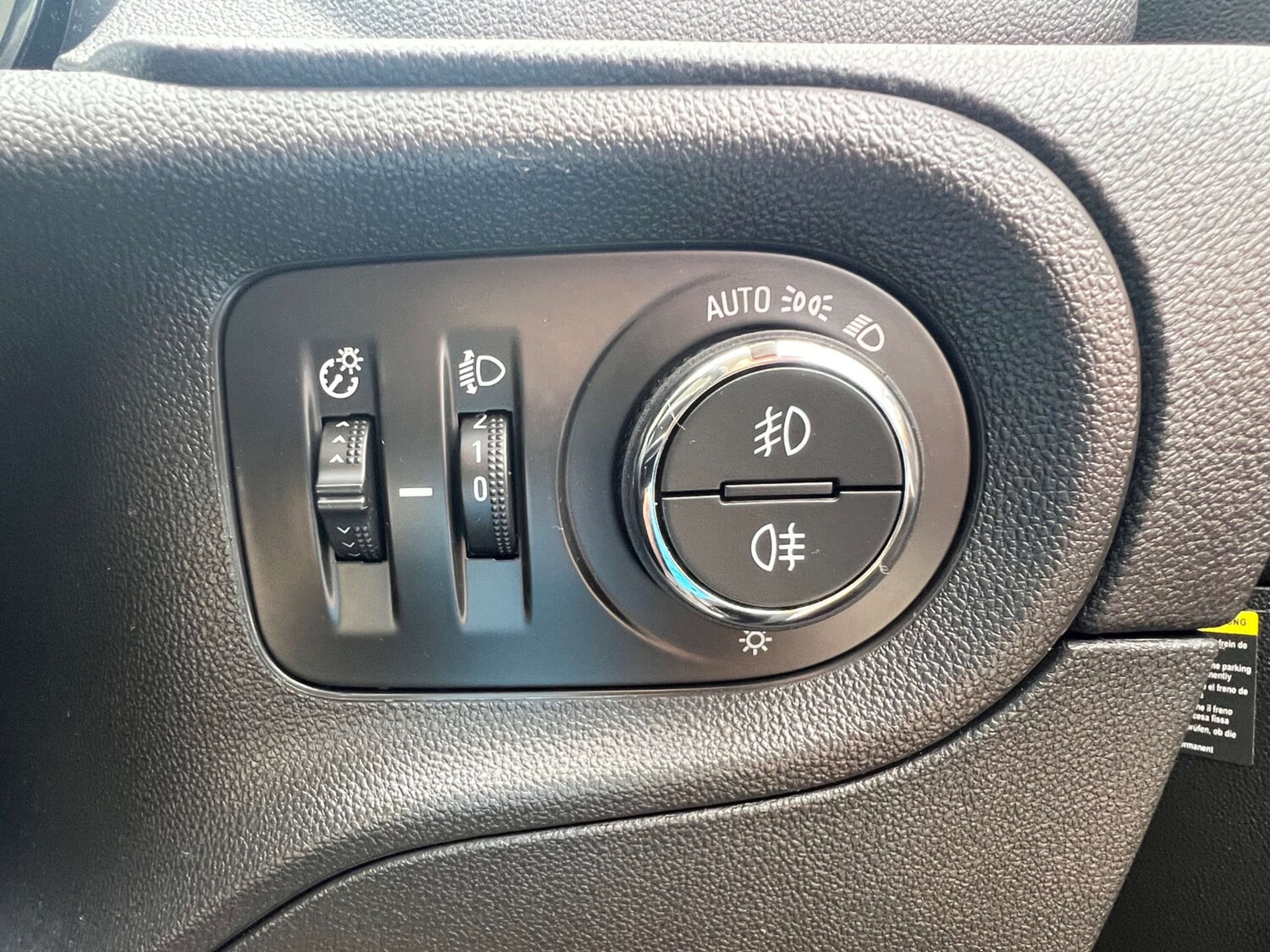 Used Vauxhall Grandland X 2018 for sale - 75701486: Photo 30
