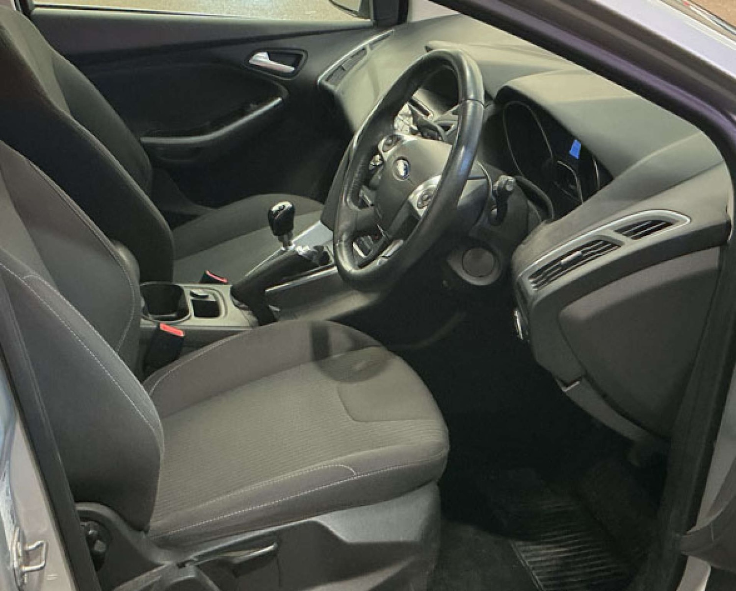 Used Ford Focus 2014 for sale - 76395539: Photo 3